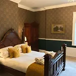 West Layton Manor B&B 5*