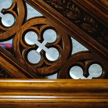 West Layton Manor 住宿加早餐酒店 5*