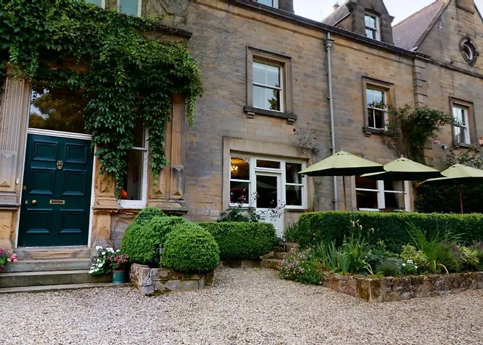 Bed & Breakfast West Layton Manor