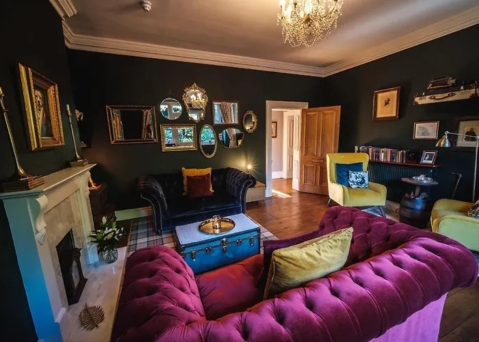 Bed & Breakfast West Layton Manor