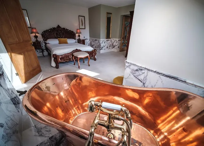 Bed & Breakfast West Layton Manor