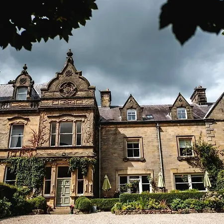 West Layton Manor Oda ve Kahvaltı 5*